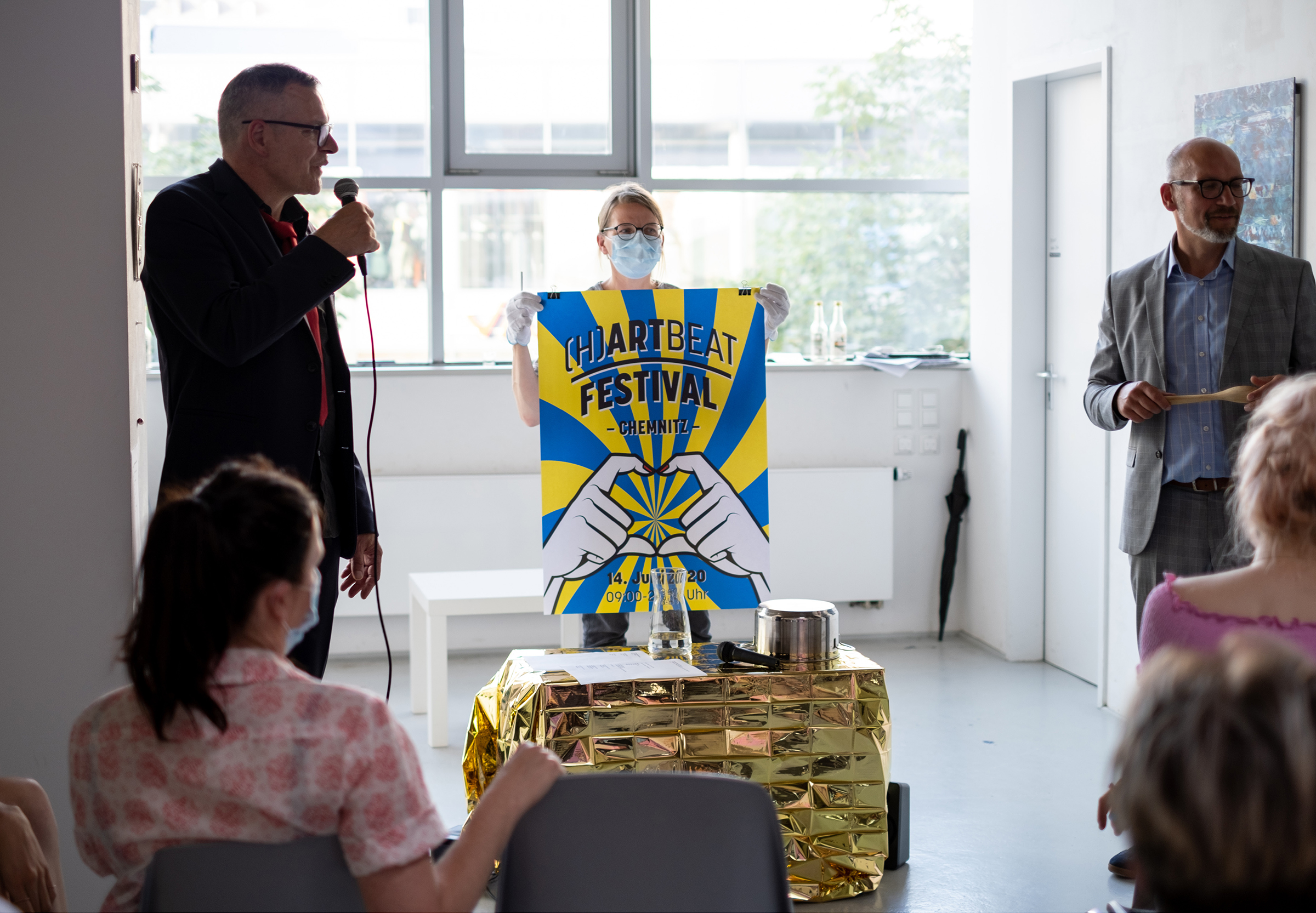 Party, Pöbeln, Poesie und Photoshop - 09